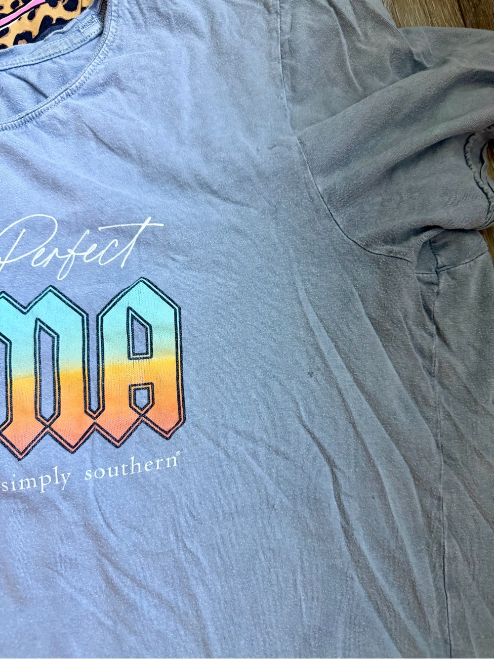 |25011| Simply Southern Clothing Lot - Picture 4 of 10